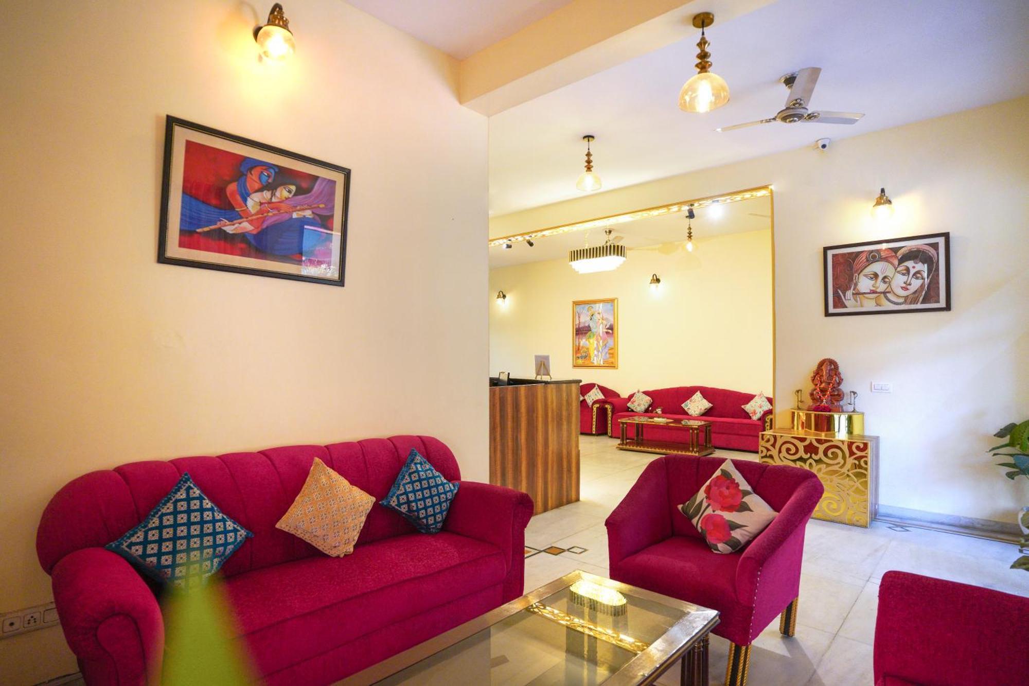Hotel Neeraj Bhawan- Triveni Ghat Rishīkesh Eksteriør bilde