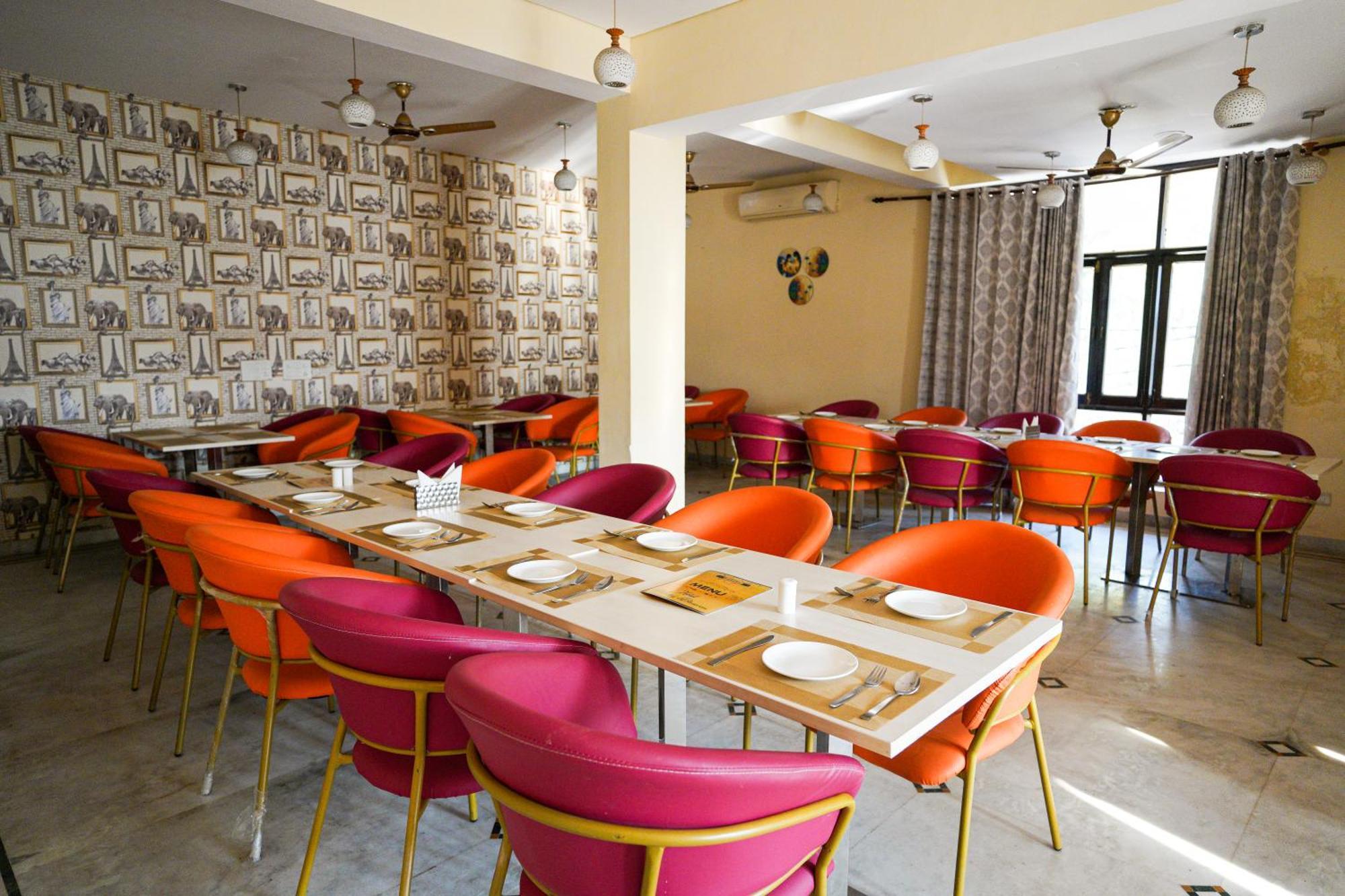 Hotel Neeraj Bhawan- Triveni Ghat Rishīkesh Eksteriør bilde